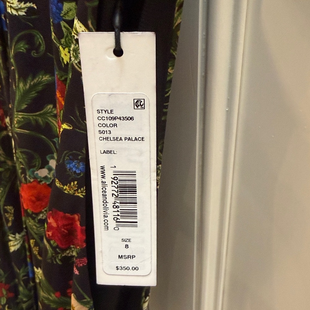 Alice + Olivia Floral Chelsea Palace Dress - Picture 2 of 5